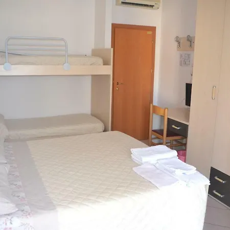 Aurelia 2* ريتشيوني